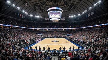 川普現身NBA總決賽遭全場狂噓　堅稱「聽到的是歡呼聲」