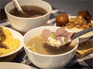 佳里必訪牛肉湯│新鮮溫體牛現切現冲 "小松炒牛肉"風味滿分
