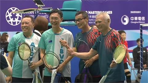 世壯運／羽球65+團體金牌戰　台灣「三峽翡翠隊」3比1奪金