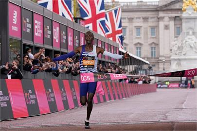 世界馬拉松紀錄保持人　24歲肯亞長跑新星車禍身亡
