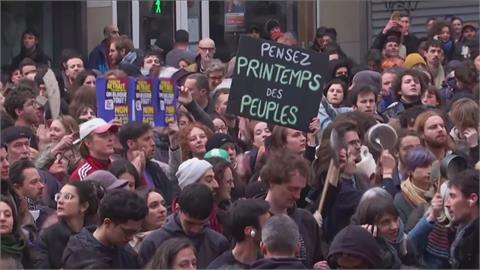 高聲抗議馬克宏！　法國民眾「狂敲碗」上街示威