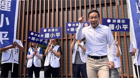 快新聞／白營糗大！鍾小平酸阿北「恐怖情人」　吳怡萱回嗆「火箭隊」網笑翻
