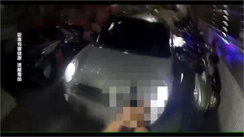新莊槍響！毒犯遇警狂逃「倒車衝撞」　警開6槍破窗逮人　駕駛遭擊中