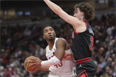 NBA(影)／新賽季打遍天下無敵手!　詹皇前東家勇奪開季12連勝