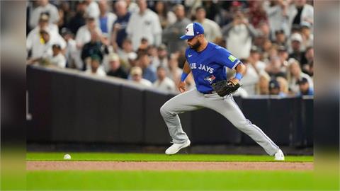 MLB(影)／前條紋軍球員再捅老東家一刀！爆去年季後賽為何藍鳥最想打洋基的理由
