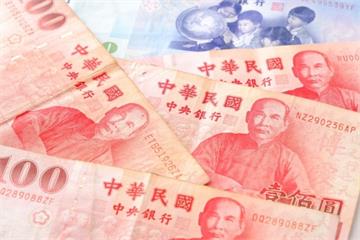 493萬勞工被錢砸醒！勞退新制分配出爐　快查詢自己領多少