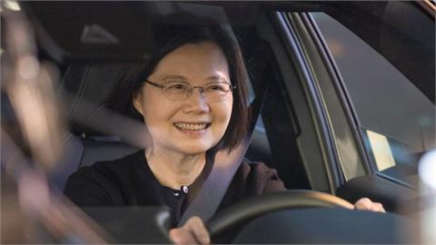 民主老司機來了！「英德美」3巨頭驚喜合體開車　燦笑曝光網瘋：太可愛