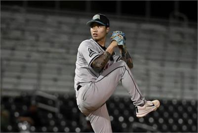 MiLB(影)/主場初登板5.2局飆5K!響尾蛇3A林昱珉賽後秀「全英文」謝球迷