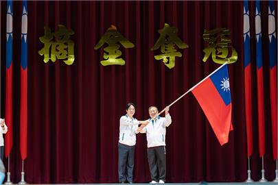 快新聞／賴總統視察巴黎奧運「國家隊」備戰狀況　喊話「把獎牌帶回來！」