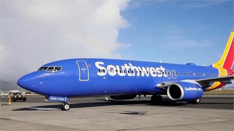驚險！美國客機差點撞上戰機　急降近500英尺閃過重大空難
