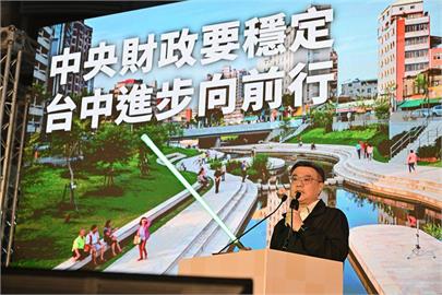 快新聞／卓揆持綠色光劍宣講超吸睛　知情人士：正義、無所畏懼的象徵
