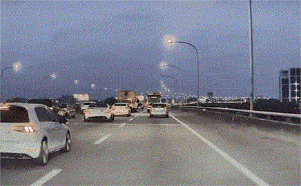 台74線爆槍響！台中警狂追詐騙集團掏槍圍捕　驚險畫面全曝光