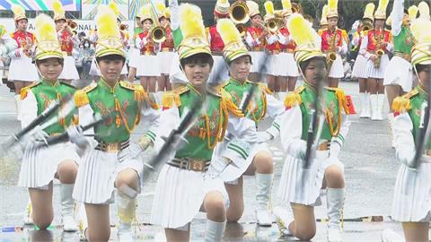 國民外交！「小綠綠」前進美國　第三度參加玫瑰花車遊行