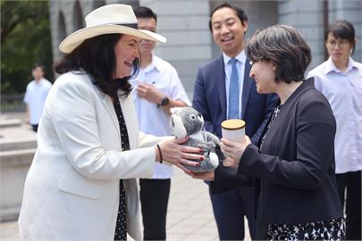 快新聞／接見IPAC訪團　蕭美琴：台灣正努力提升自我防衛韌性
