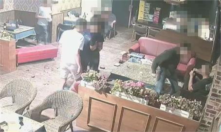 不滿被撞到! 花蓮酒吧爆鬥毆 軍人遭毆不還手