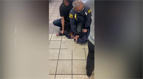 男高中生捷運遭「美工刀挾持」　他衝第一奪刀壓制「身分曝光」