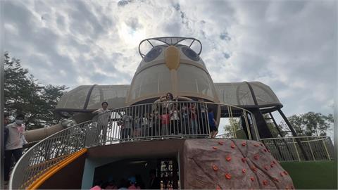 孩童新春賀禮! 屏東貓頭鷹共融公園開幕 結合攀岩.爬網等遊具