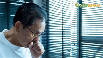 【控制嚴重氣喘有方法】7旬翁不抽菸卻反覆喘咳「1指數」破千!醫說明「嚴重氣喘」控制目標