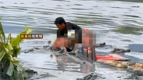 男子堤岸邊測量作業陷泥沼 嘉縣特搜隊緊急救援