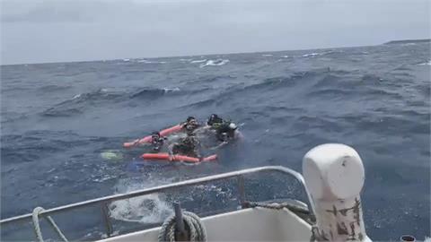 6潛水客東吉嶼船潛遭海流沖走　運補船馳援