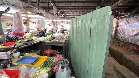 包商落跑!九曲堂公有市場改建工程突停擺 經發局:攤商免租金補償損失