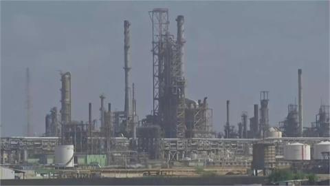 川普喊話伊朗、關稅突襲歐洲：油價恐現劇烈波動   2026年銅價上漲