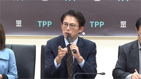黃國昌赴北檢告"府院關說大法官" 綠反駁:證據拿出來
