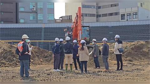 快新聞/法院認證「挖大秘寶」變破壞新竹棒球場 律師:高虹安「貢獻」不遑多讓