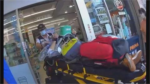 超商店長昏倒緊急送醫　員警請出顧客幫「顧店」