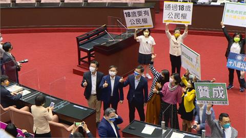 18歲公民權修憲案　公民複決門檻965萬票