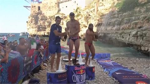 義大利最美海岸小鎮　懸崖跳水跳出新紀錄