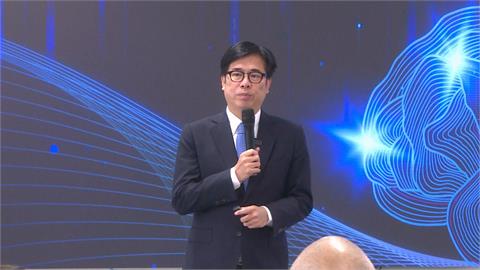 柯志恩網路哏點評"施政87分" 陳其邁:市民會用選票打她的分數