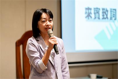 快新聞／藍白提高退休警消所得替代率至80％　王婉諭：頭痛醫腳、腳痛醫頭
