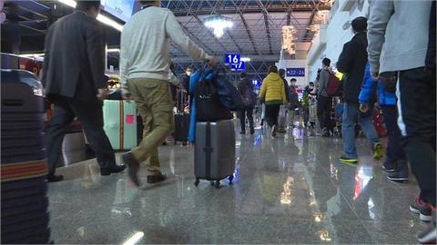 上班族「看機票」可以治百病？過來人曝買完馬上有動力…掀破萬名網友共鳴