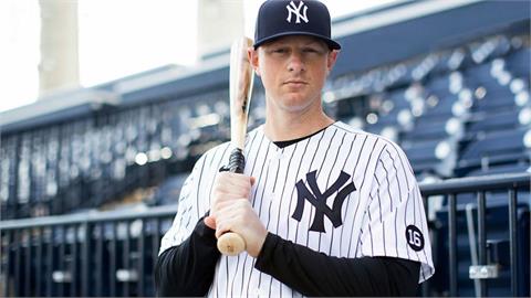 前洋基打擊王LeMahieu回鄉擔任大學夏季聯盟球隊總教練。（圖／翻攝MLB.com）