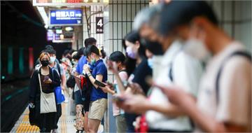 每年約20件意外落軌！台鐵砸1.5億設「纜繩式月台門」明年3月高雄啟用