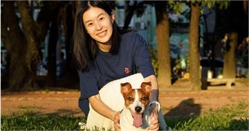 寵物情緣／廖曉彤養到「懂手語」神犬　半夜突來舔耳朵竟是為了這件事