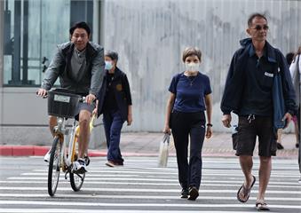 台灣最新總人口2333萬餘人　連19個月負成長！離「超高齡社會」只差一步