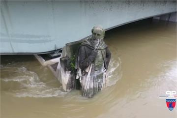 法國北部豪雨成災 花都巴黎塞納河暴漲
