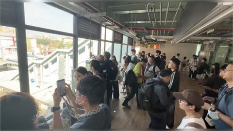 走過百年！　台南車站地面鐵道今晚最後一夜