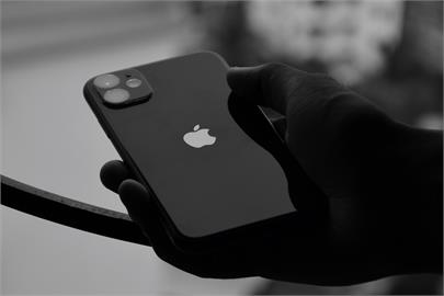 蘋果宣布俄羅斯停售！iPhone價格飆漲...1個月漲超過2萬元