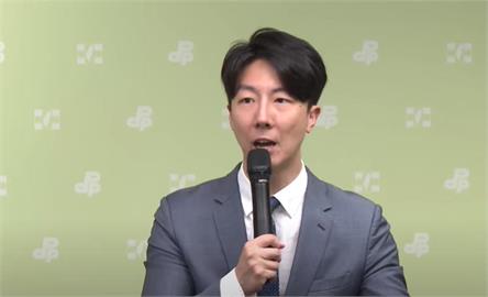 快新聞／砸大錢反罷免？桃園藍委米粉、吐司大放送　吳崢質疑違反選罷法
