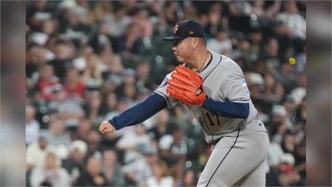 MLB(影)／鄧愷威太神了！上場中繼振奮隊友打出8分超大局　獲得勝投資格