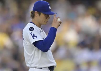 MLB(影)／大聯盟生涯最短先發！山本由伸僅投0.2局被打爆遭3分砲重傷
