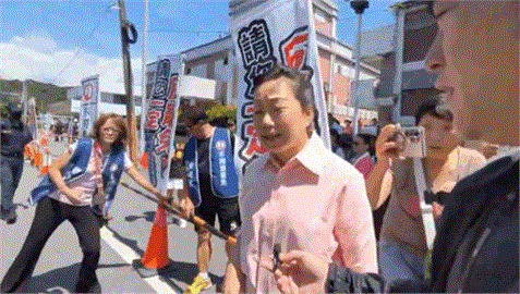 快新聞／怕了？徐榛蔚被問「對反罷免有信心嗎？」　當場呆愣2、3秒