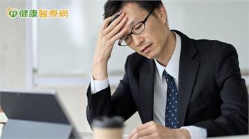 噁心畏光又想吐! 32歲工程師靠「2招」偏頭痛改善大半