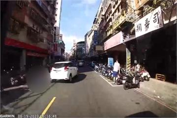 無辜遭搶匪車撞飛 國二生斷腿開刀
