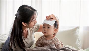 防RSV「勤洗手」不夠！兒科醫籲：大人疫苗、孕期保護、嬰兒抗體不可少