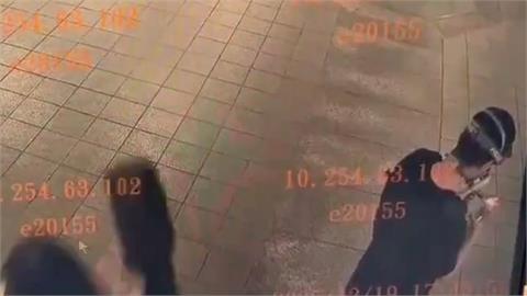 北車「猛丟煙霧彈」傳持刀插死1男！監視器畫面流出「犯嫌特徵」曝光