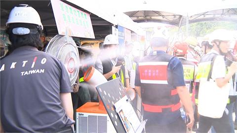 高溫飆不停！　戶外工作「烤」驗大　補冰水、噴霧不離身